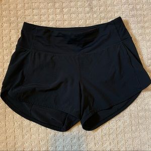 lululemon speed up short, size 4 long